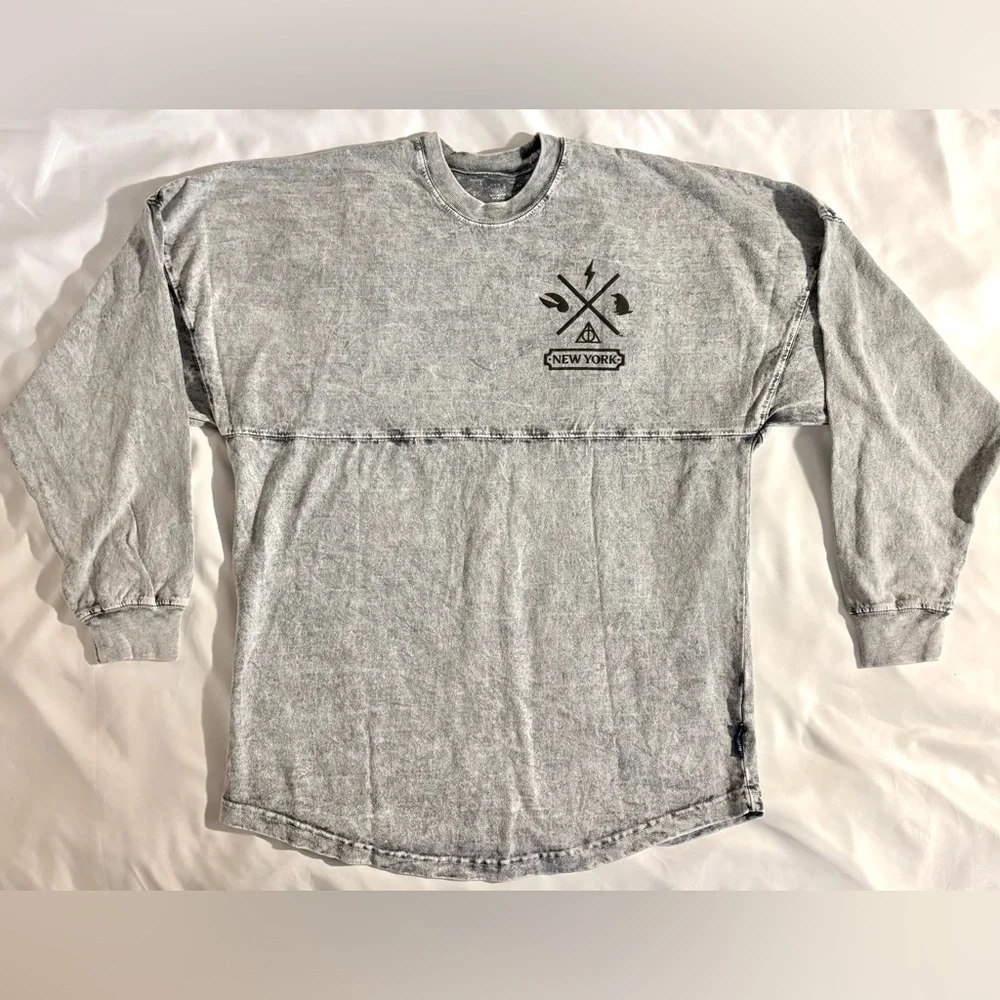 Harry Potter Hogwarts House Crest Spirit Harry London Grey Spirit Jersey New M - Picture 3 of 8